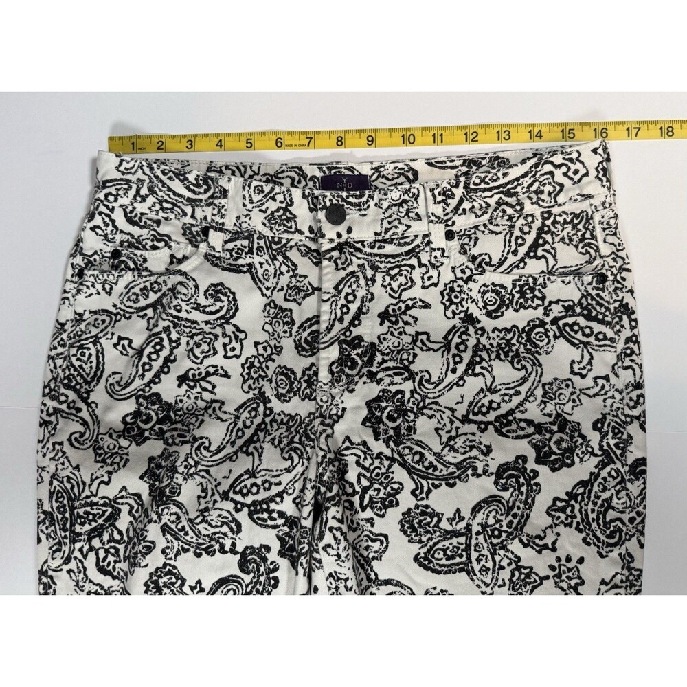 NYDJ Ankle Jeans Womens 10 Paisley Print White Black Stretch Straight Cro - Picture 5 of 9
